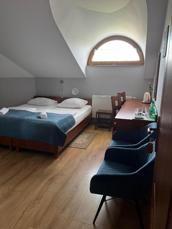 Kamienica Przy Bramie Hotel Opatow  Ngoại thất bức ảnh