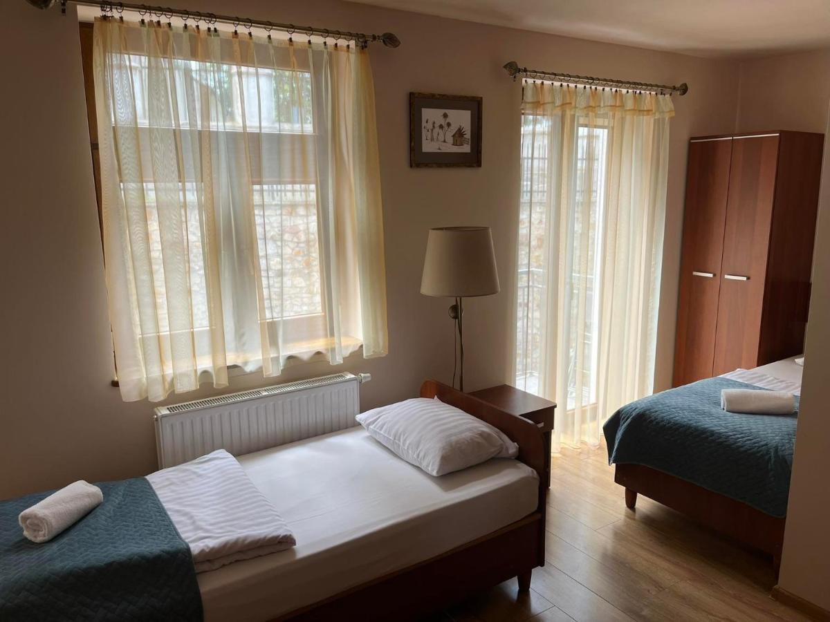 Kamienica Przy Bramie Hotel Opatow  Ngoại thất bức ảnh