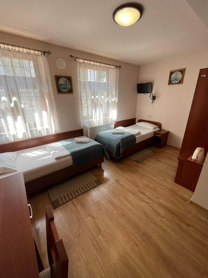 Kamienica Przy Bramie Hotel Opatow  Ngoại thất bức ảnh