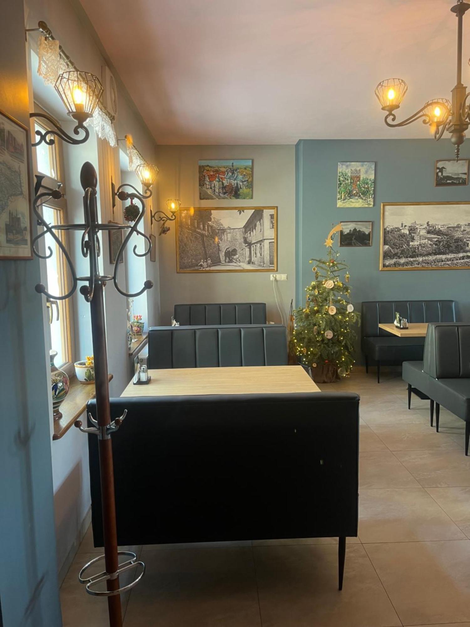 Kamienica Przy Bramie Hotel Opatow  Ngoại thất bức ảnh