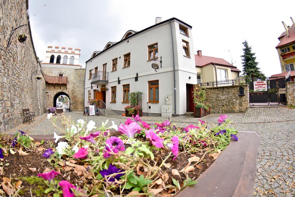 Kamienica Przy Bramie Hotel Opatow  Ngoại thất bức ảnh